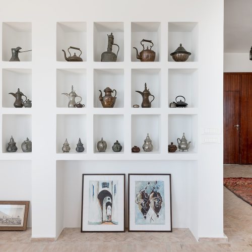 Olo_2017_Villa_teapots